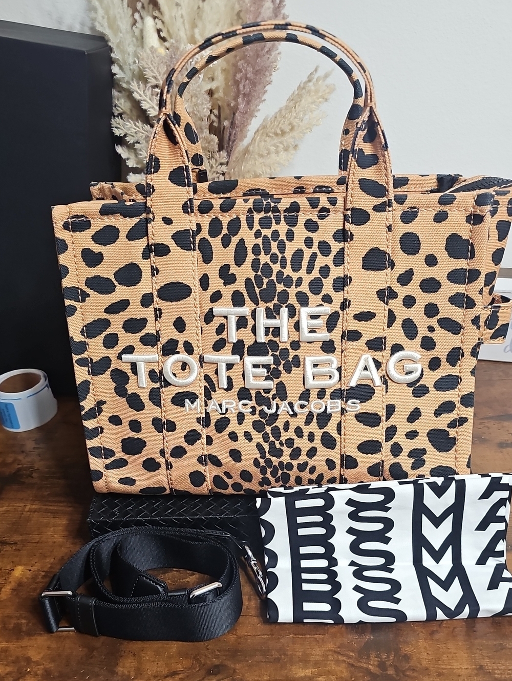 Marc Jacobs Leopard Print Medium Tote in Tan and Black/Cheetah Print